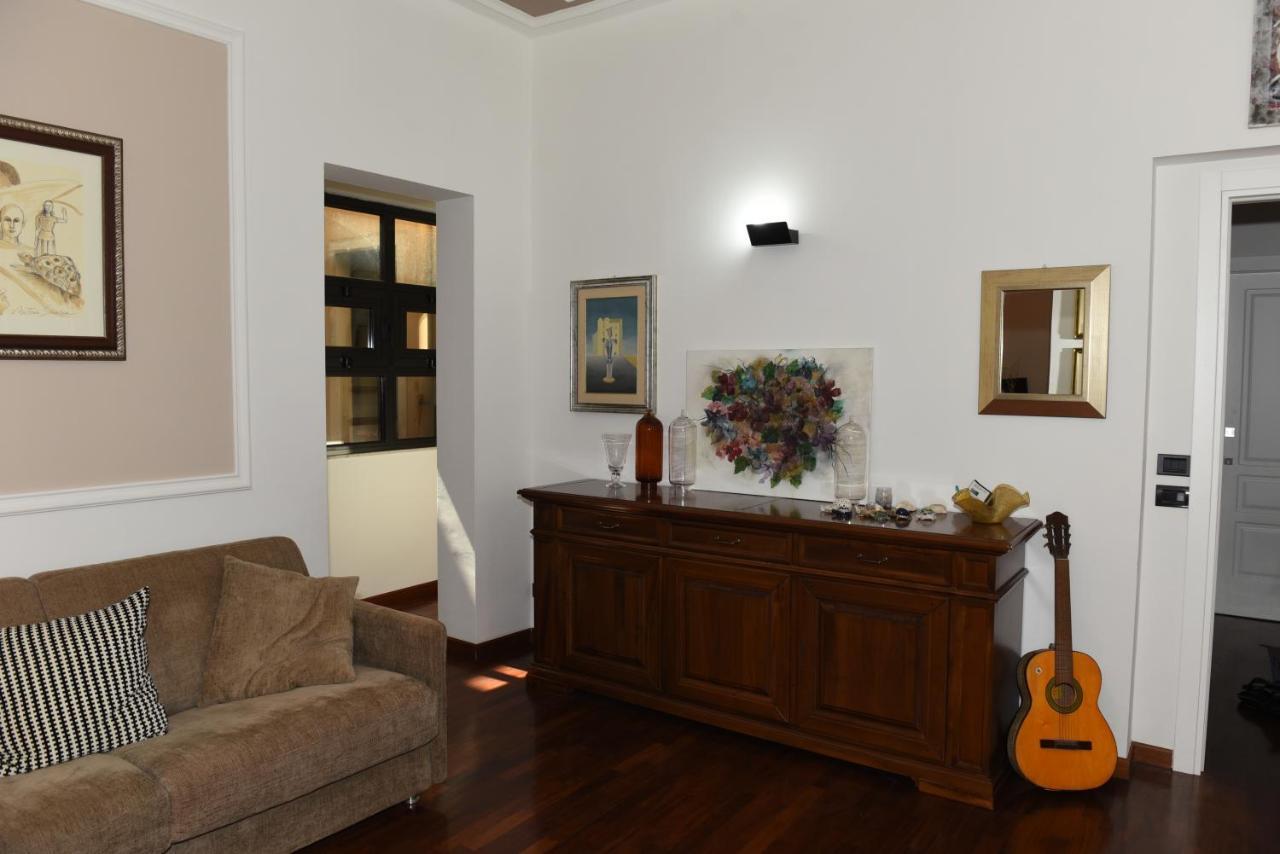 Exclusive Gina'S Apartment Катания Экстерьер фото